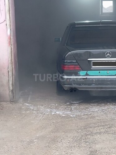 Mercedes E 300 d 1994, 25,000 km - 3.0 l - Bakı