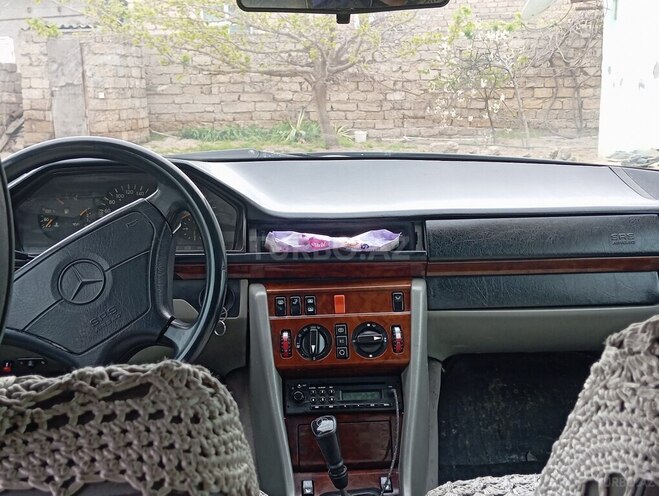 Mercedes E 300 d 1994, 25,000 km - 3.0 l - Bakı