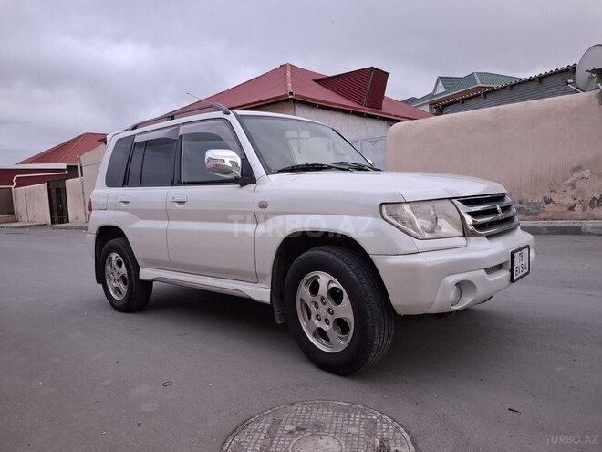 Mitsubishi Pajero io 2004, 267,000 km - 2.0 л - Naxçıvan