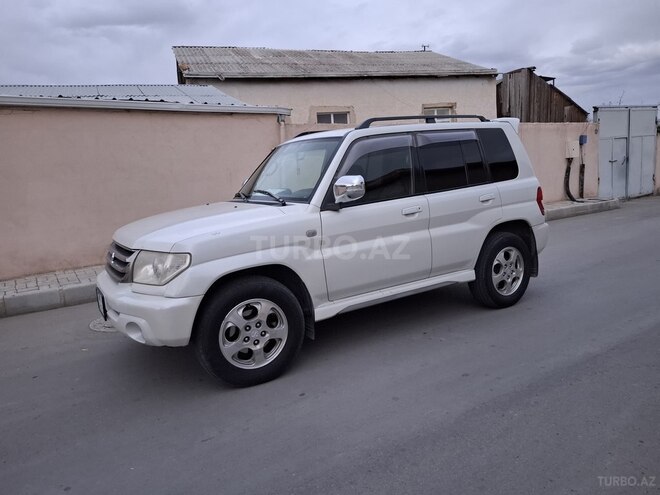 Mitsubishi Pajero io 2004, 267,000 km - 2.0 л - Naxçıvan