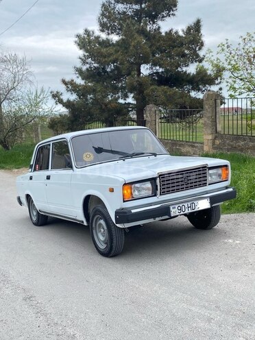 LADA (VAZ) 2107-3