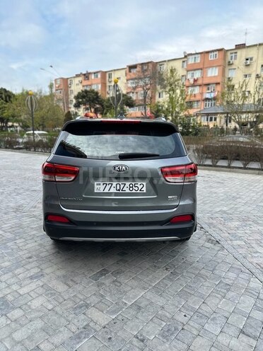 Kia Sorento-6