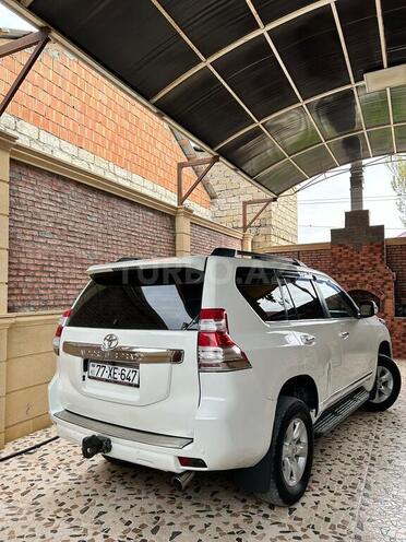 Toyota Land Cruiser Prado 2012, 275,000 km - 2.7 л - Bakı