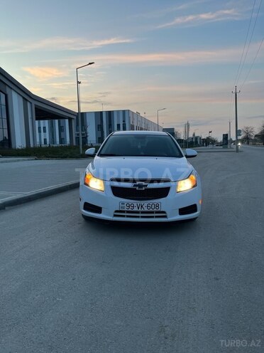 Chevrolet Cruze-1