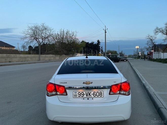 Chevrolet Cruze-7