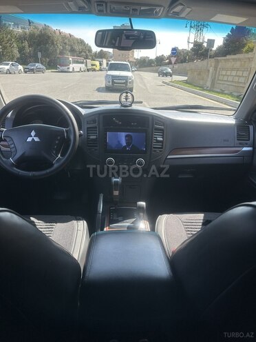 Mitsubishi Pajero 2007, 211,000 km - 3.0 л - Bakı