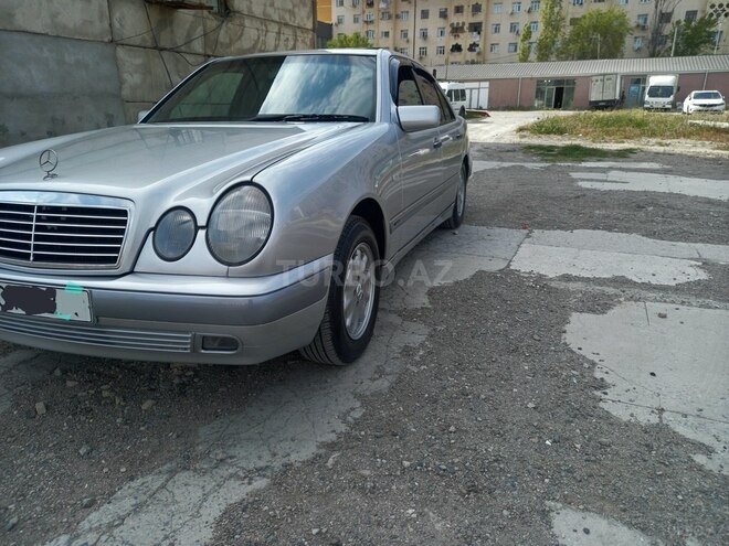 Mercedes E 240 1998, 410,987 km - 2.4 l - Bakı