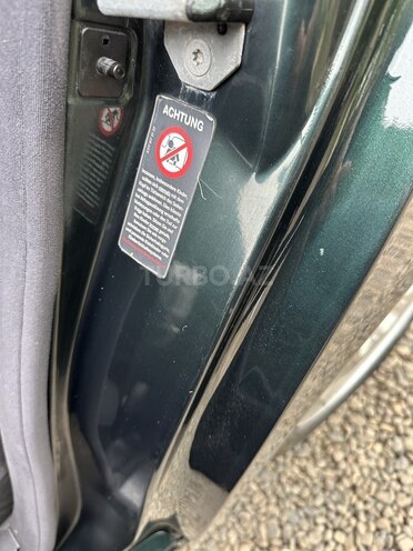 Mercedes E 220 d 2000, 422,221 km - 2.2 l - Masallı