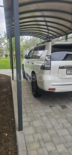 Toyota Land Cruiser Prado 2022, 13,000 km - 2.8 л - Bakı