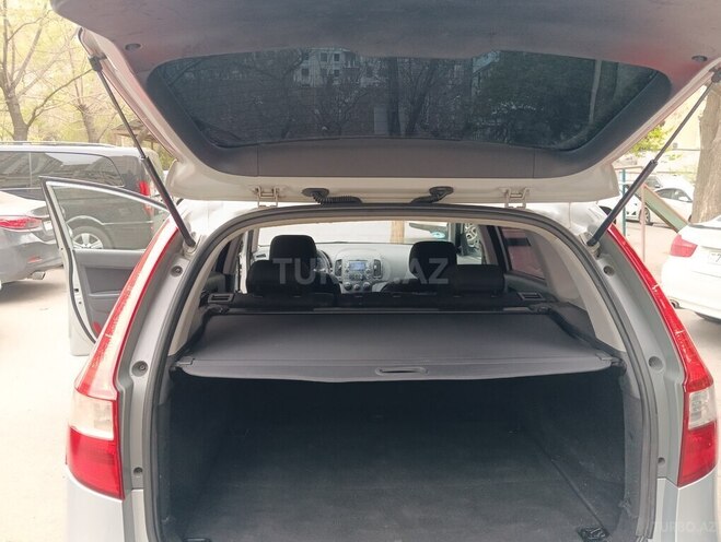 Hyundai i30 2010, 213,517 km - 1.4 l - Bakı