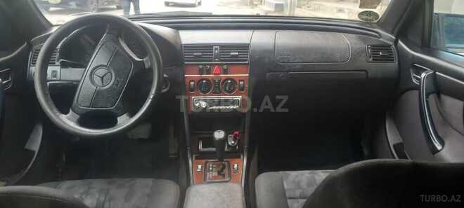 Mercedes C 220 d 1998, 590,000 km - 2.2 л - Bakı