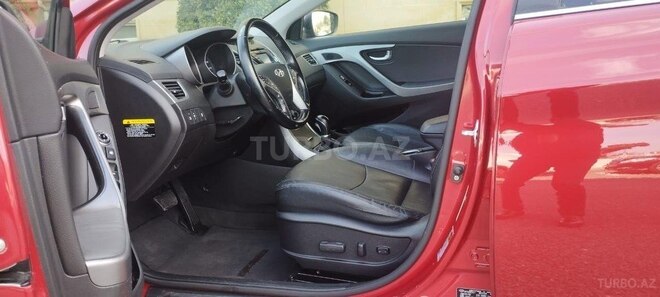 Hyundai Elantra 2015, 225,968 km - 1.8 l - İsmayıllı