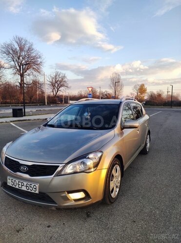Kia Ceed 2010, 391,250 km - 1.6 л - Bakı