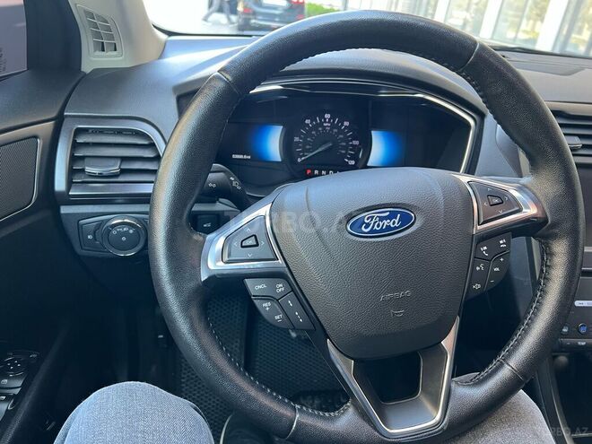 Ford Fusion (North America) 2019, 86,000 km - 2.0 l - Bakı