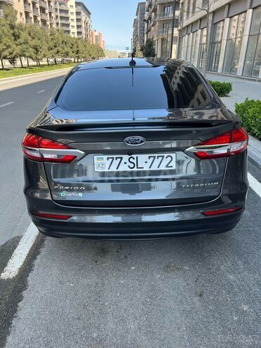 Ford Fusion (North America) 2019, 86,000 km - 2.0 l - Bakı