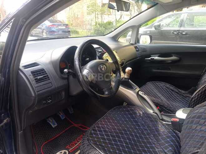 Toyota Auris 2008, 302,000 km - 1.4 l - Bakı