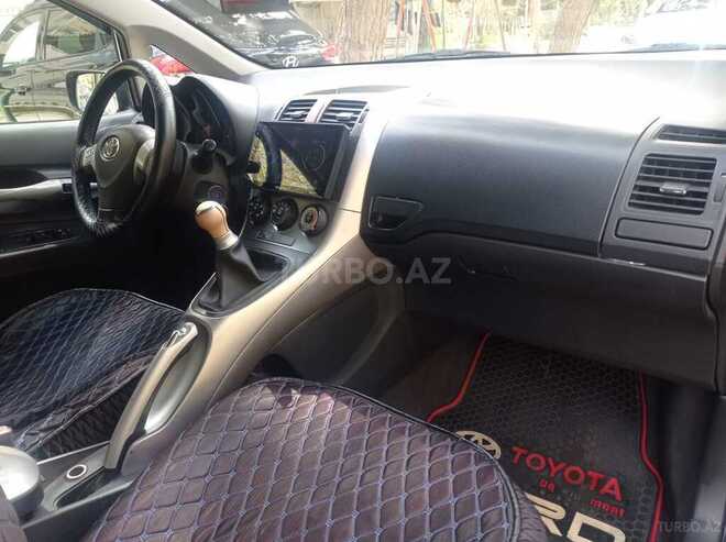 Toyota Auris 2008, 302,000 km - 1.4 l - Bakı