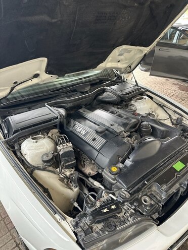 BMW 525 2000, 333,333 km - 2.8 l - Gəncə