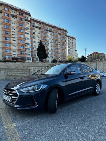 Hyundai Avante 2016, 117,000 km - 1.6 л - Bakı