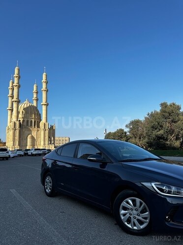 Hyundai Avante 2016, 117,000 km - 1.6 л - Bakı