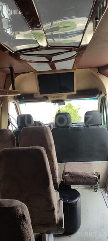 Mercedes Sprinter 313 2007, 50,000 km - 2.7 l - Salyan