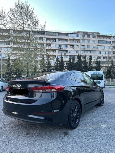 Hyundai Elantra 2017, 20,300 km - 2.0 л - Bakı