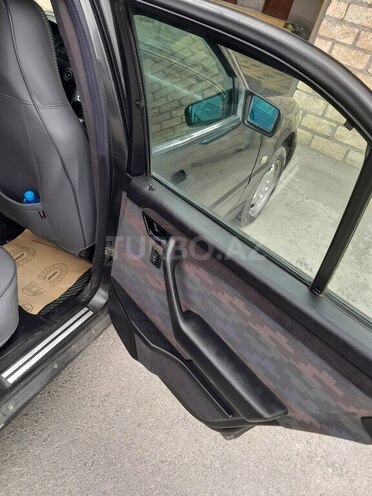 Mercedes C 200 1996, 243,000 km - 2.0 l - Mingəçevir