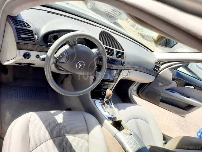Mercedes E 270 2002, 424,000 km - 2.7 l - Sumqayıt