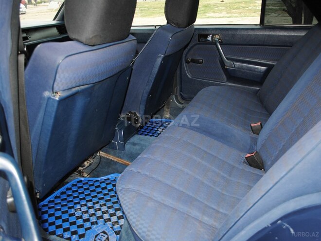 Mercedes 190 1992, 220,000 km - 2.0 l - Xırdalan