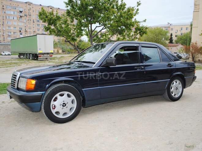 Mercedes 190 1992, 220,000 km - 2.0 l - Xırdalan