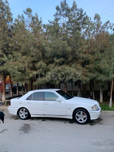 Mercedes C 200 1997, 323,750 km - 2.0 л - Şirvan