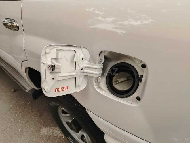 Toyota Land Cruiser 2002, 589,000 km - 4.2 l - Bakı