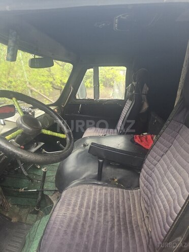 UAZ 452 1982, 500,000 km - 2.7 л - Tovuz