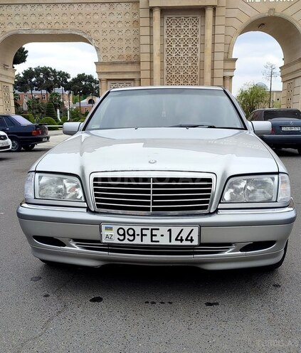 Mercedes C 220 d 2000, 440,000 km - 2.2 l - Ağcabədi