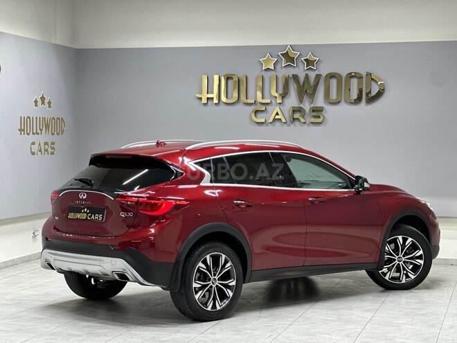 Infiniti QX30-8