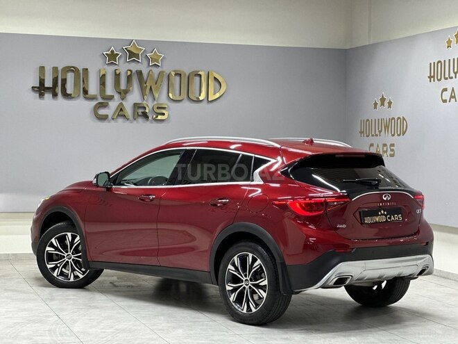Infiniti QX30-9
