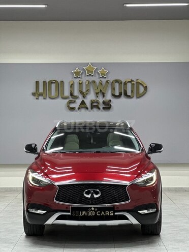 Infiniti QX30-2