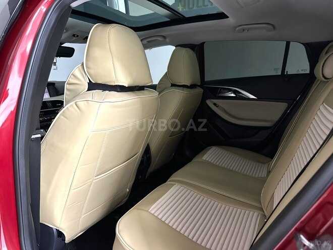 Infiniti QX30-22