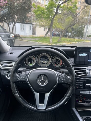 Mercedes E 250 2014, 261,000 km - 2.2 l - Bakı