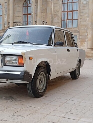 LADA (VAZ) 2107 2001, 95,000 km - 1.6 l - Ucar
