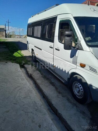 Mercedes Sprinter 313 2006, 545,453 km - 2.2 l - Qazax