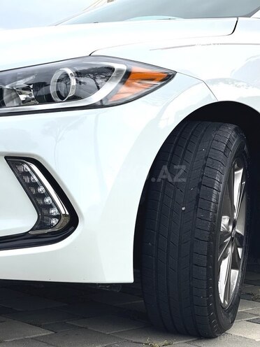 Hyundai Elantra 2017, 26,681 km - 2.0 л - Bakı