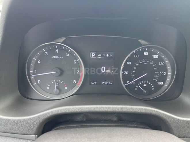 Hyundai Elantra 2017, 26,681 km - 2.0 л - Bakı