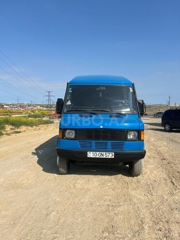 Mercedes 208 D 1992, 356,845 km - 2.5 l - Bakı