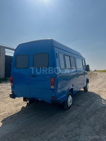Mercedes 208 D 1992, 356,845 km - 2.5 l - Bakı