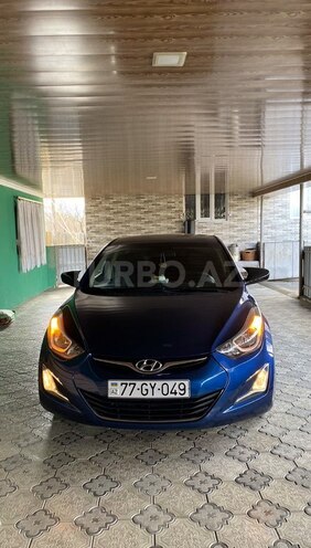Hyundai Elantra 2015, 76,743 km - 1.8 л - Zaqatala