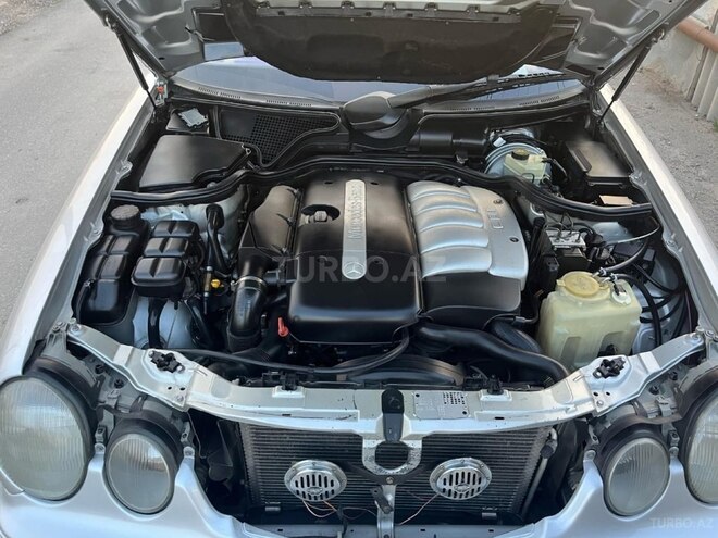 Mercedes E 270 2001, 360,000 km - 2.7 l - Gəncə