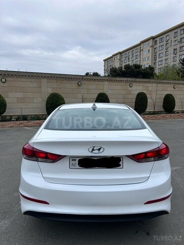 Hyundai Elantra 2018, 88,000 km - 2.0 l - Bakı