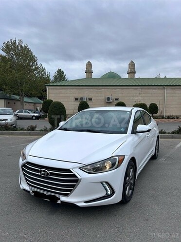 Hyundai Elantra 2018, 88,000 km - 2.0 l - Bakı