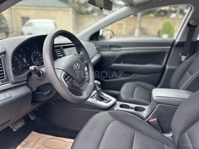 Hyundai Elantra 2018, 88,000 km - 2.0 l - Bakı